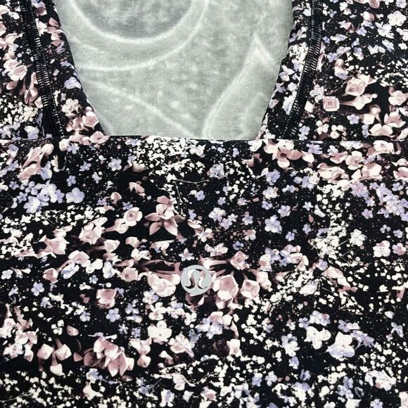 Womens Lululemon Wunder Under Crop II - Picture 5 of 6